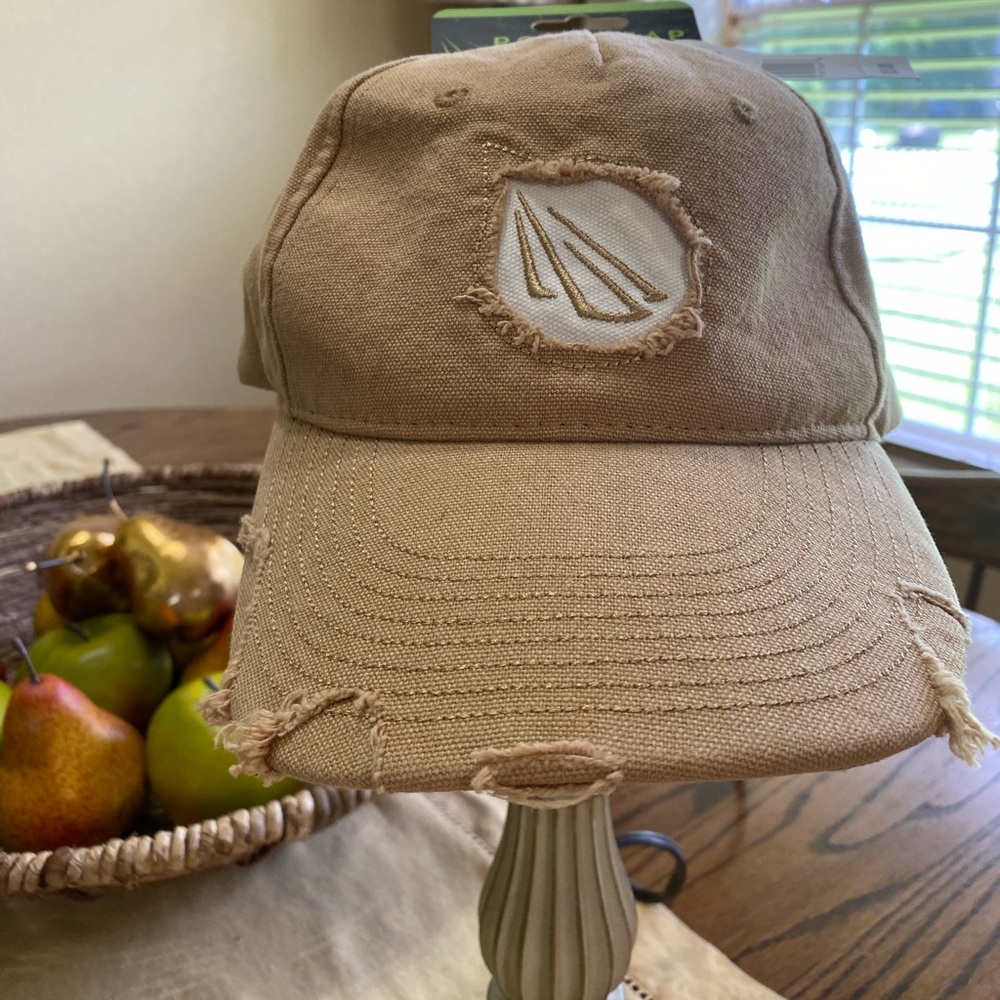 PowerCap “panther vision” see in the dark cap. Tan, never worn w/tags